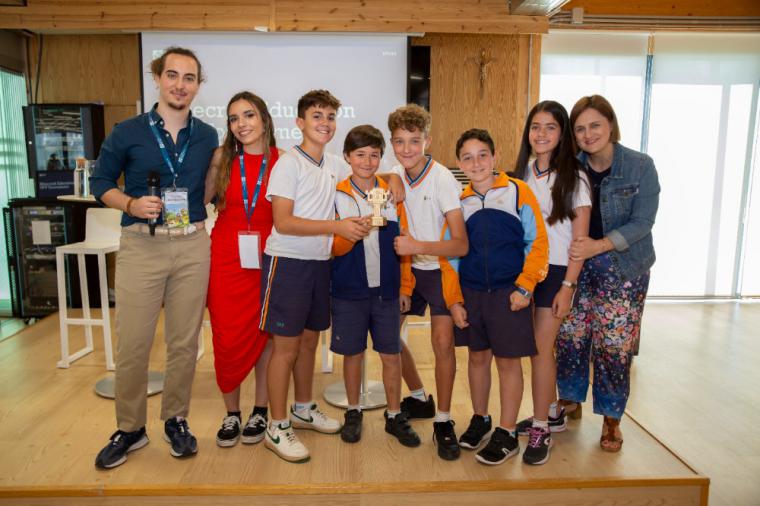 El colegio GSD de Las Rozas gana el Minecraft Education Tournament 2024 celebrado en la Universidad Francisco de Vitoria