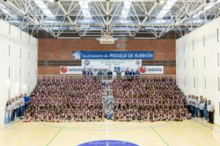 La alcaldesa acompaña al Club Baloncesto Pozuelo en su encuentro anual