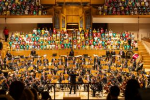 Cerca de 400 escolares cantaron junto a la Lira en el Auditorio Nacional es su concierto Pozuelo Canta