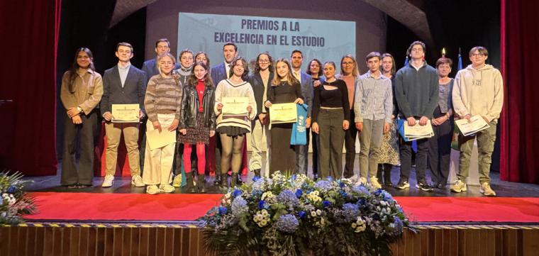 La Comunidad de Madrid lanzará en 2025 los Premios Extraordinarios de Educación Primaria