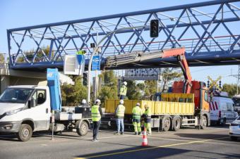 Primeras afecciones al tránsito peatonal en seis pasos inferiores por el avance de las obras para el soterramiento de la A-5