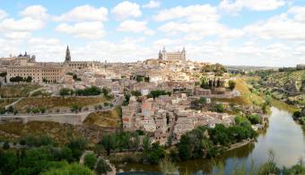 Dónde salir de fiesta en Toledo: las mejores zonas para divertirse