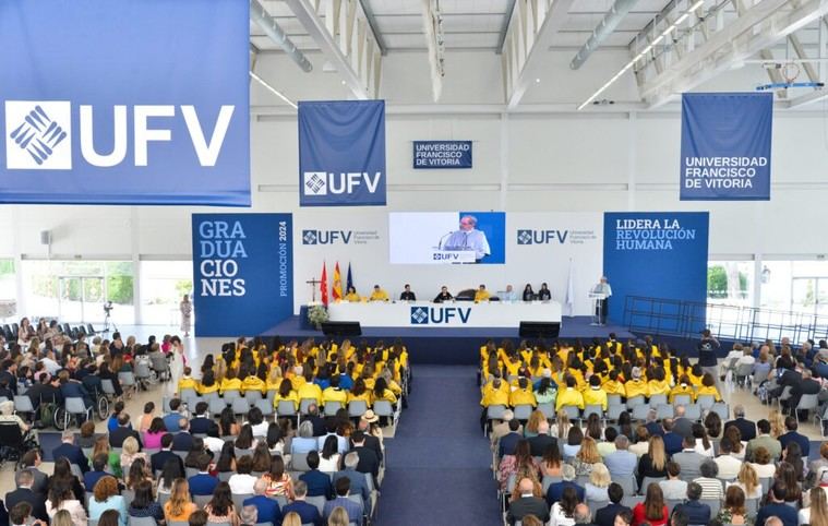 Estudiante de la UFV destaca como el mejor MIR en Madrid y sexto en España